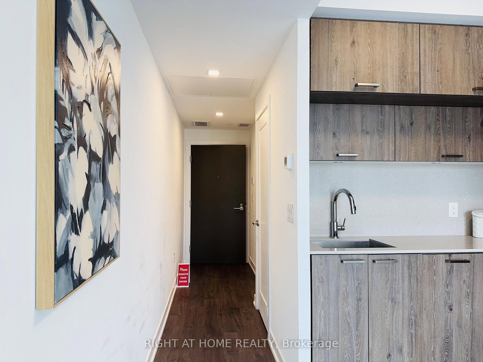 50 McCaul Street • #1011 • Toronto, ON photo 14