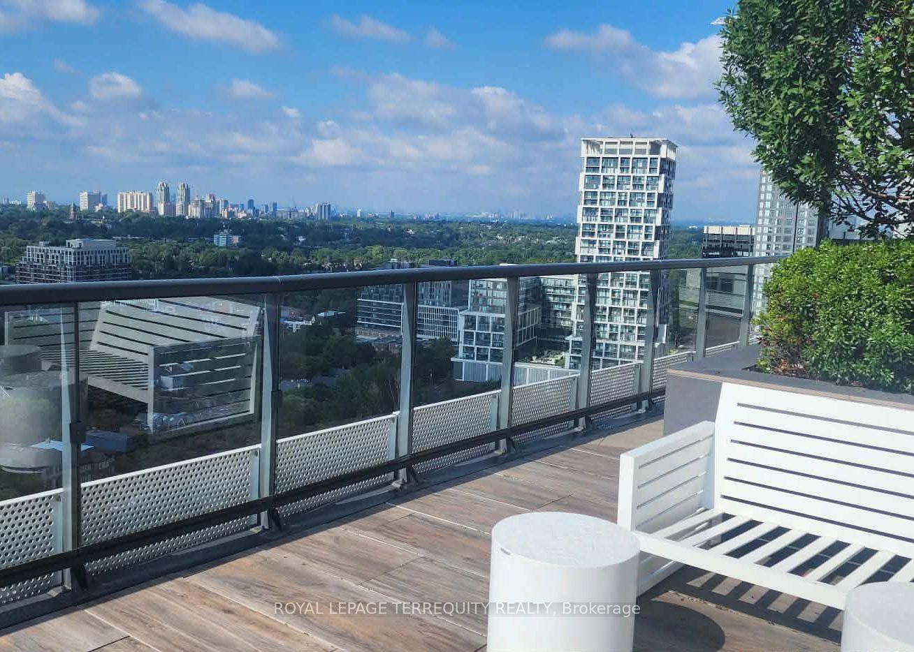 11 Lillian Street • #501 • Toronto, ON photo 23