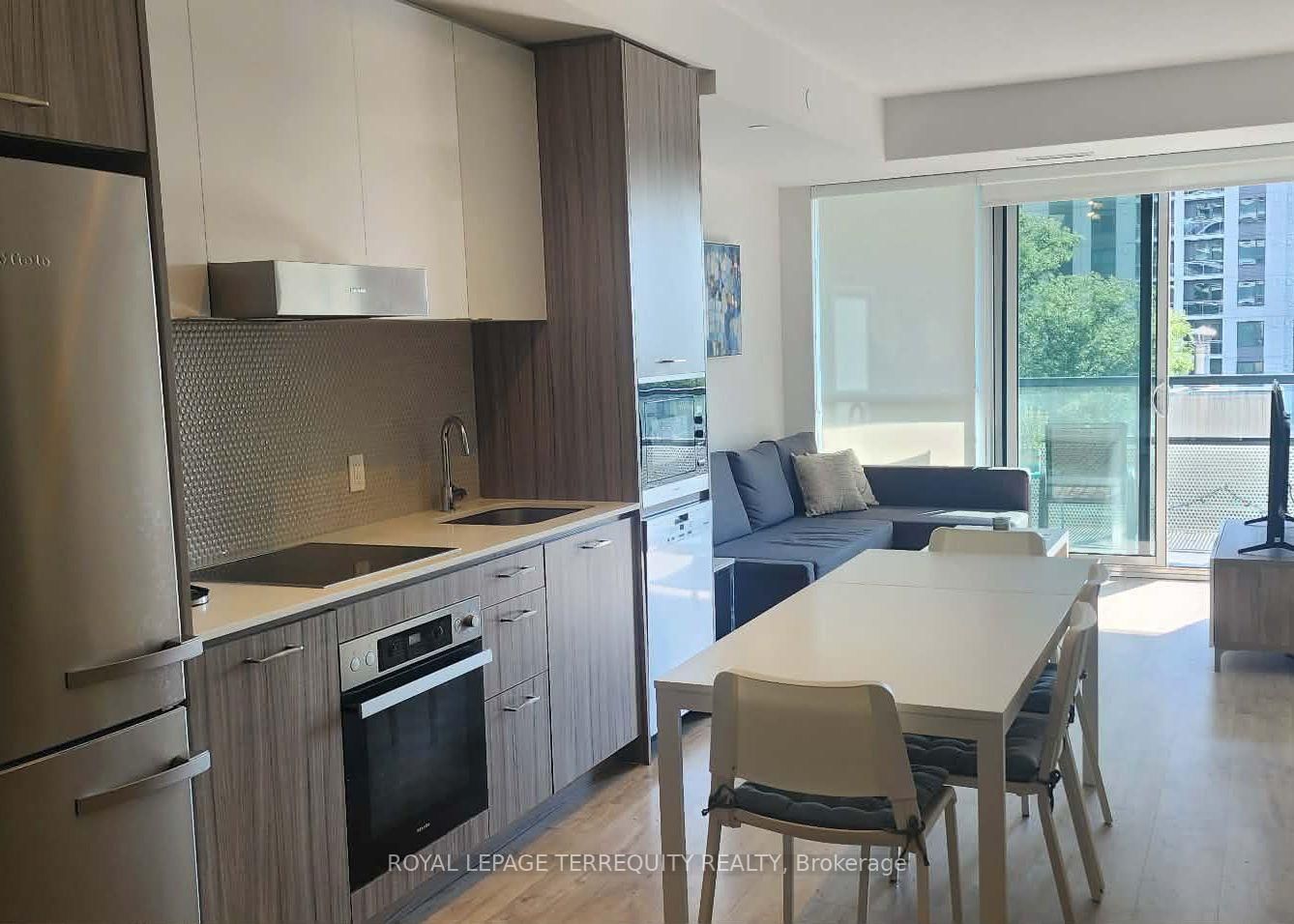 11 Lillian Street • #501 • Toronto, ON photo 4