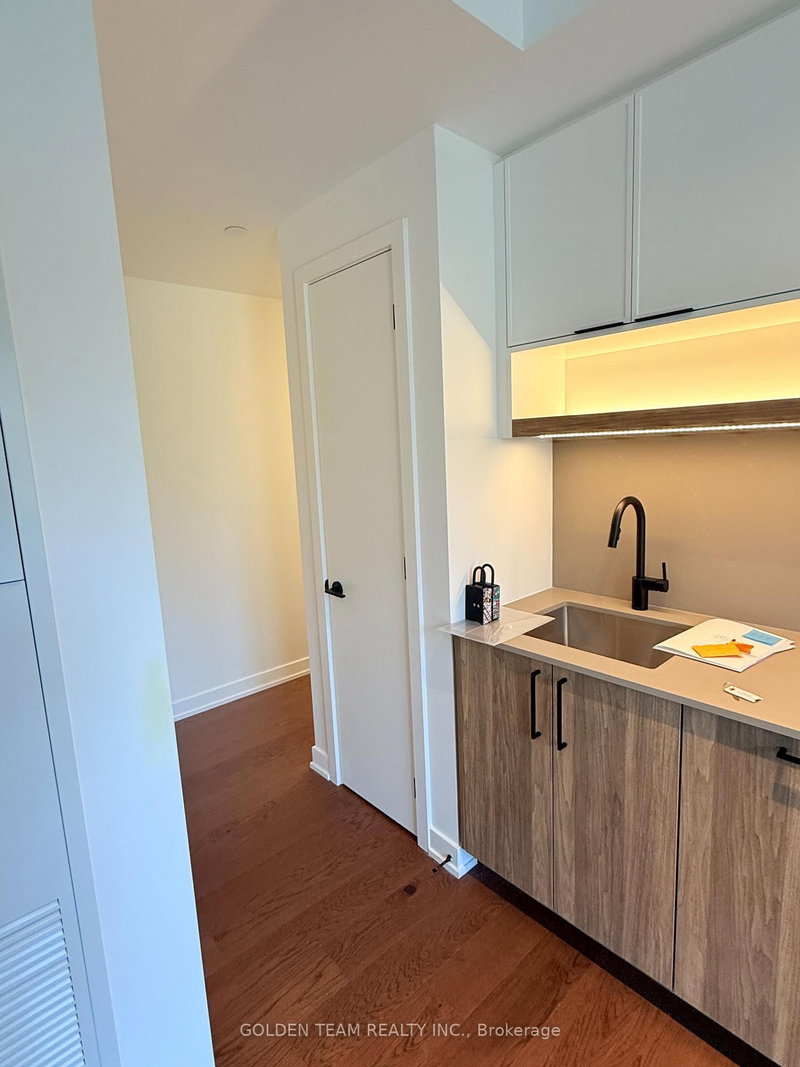 627 - 91 Montclair Avenue