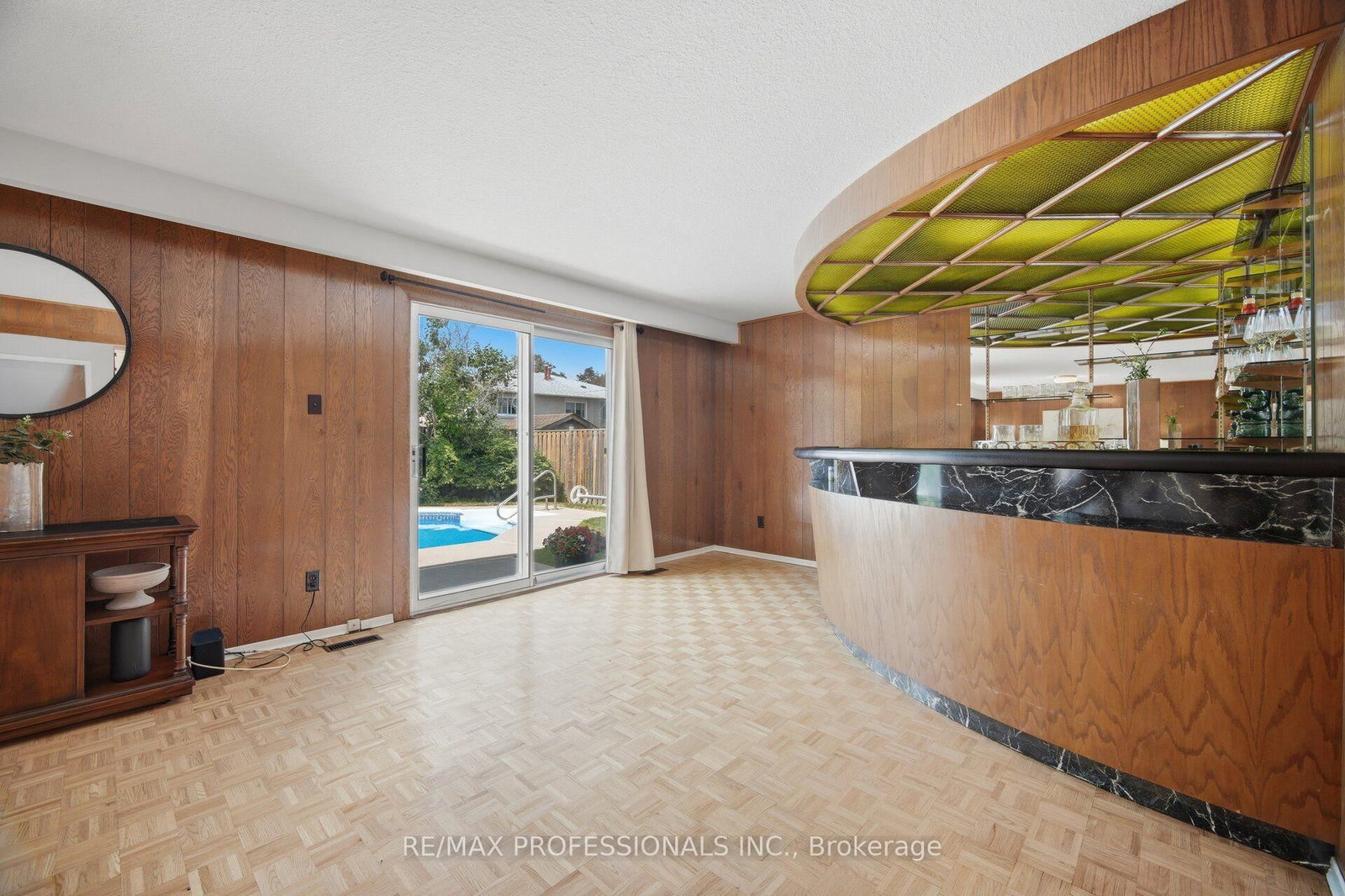 90 Peckham Avenue • Toronto, ON photo 20