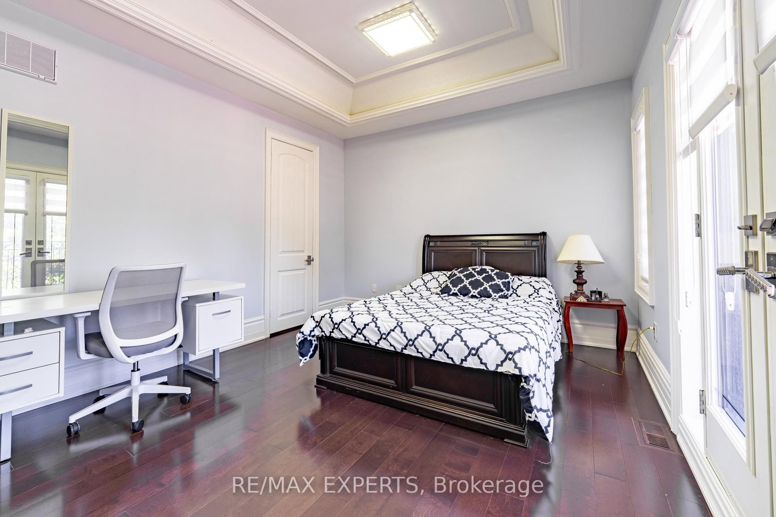 9 Calderon Crescent • Toronto, ON photo 24