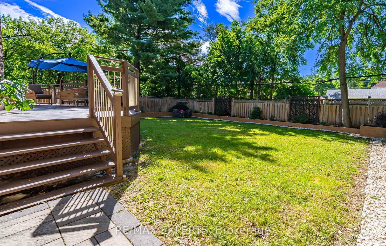 9 Calderon Crescent • Toronto, ON photo 38