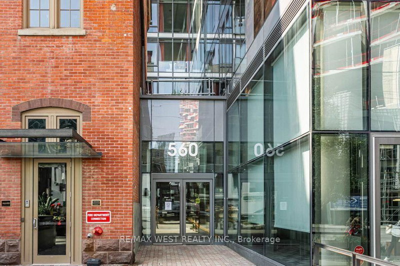 214 - 560 King Street W