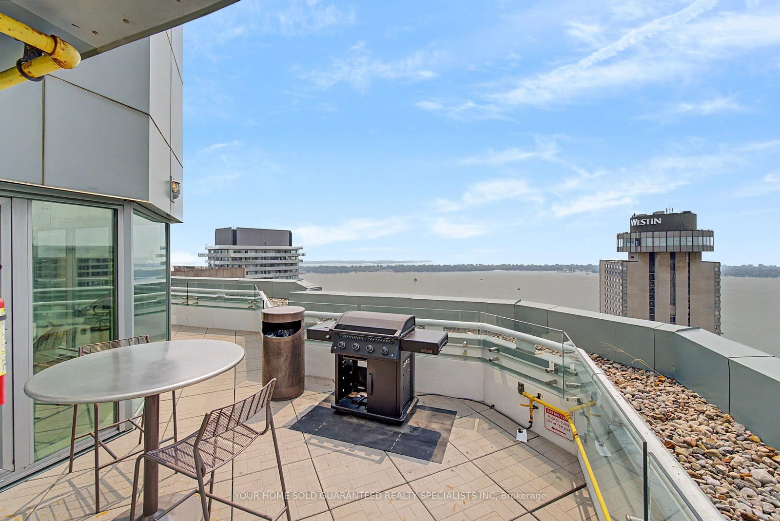 10 Yonge Street • #2610 • Toronto, ON photo 21