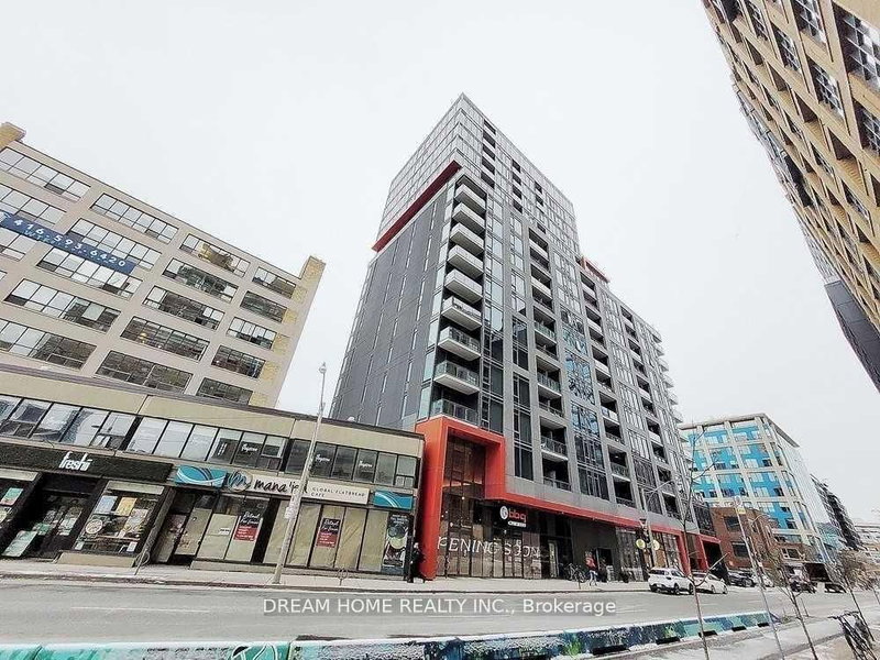 1601 - 435 Richmond Street W