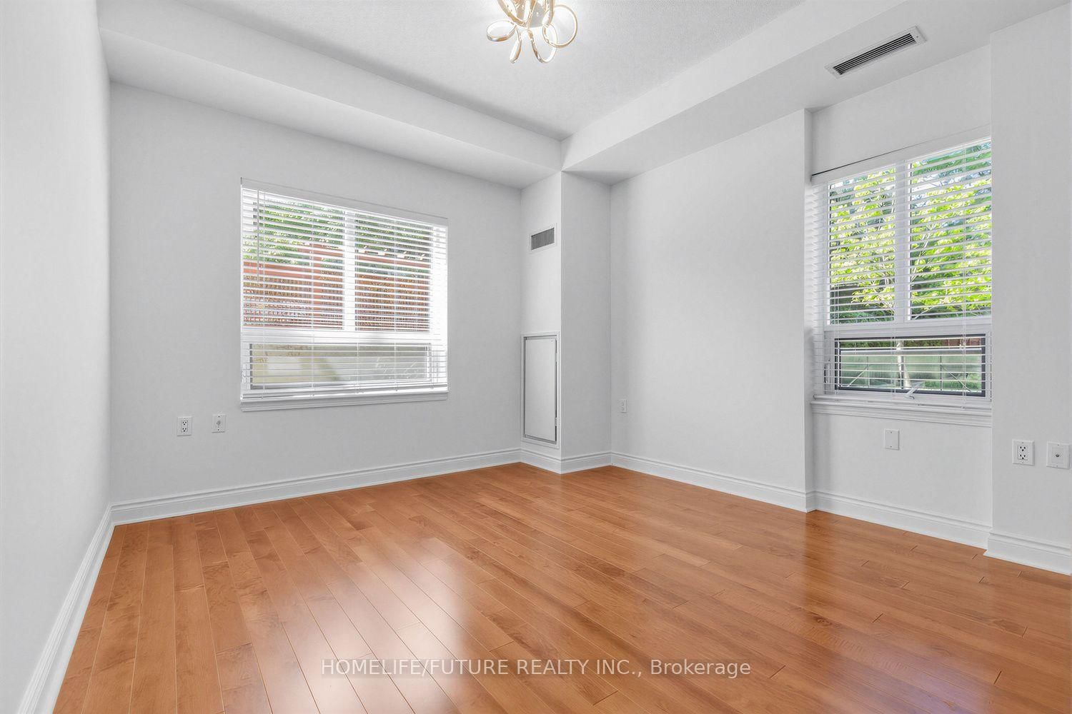 12 Rean Drive • #213 • Toronto, ON photo 12