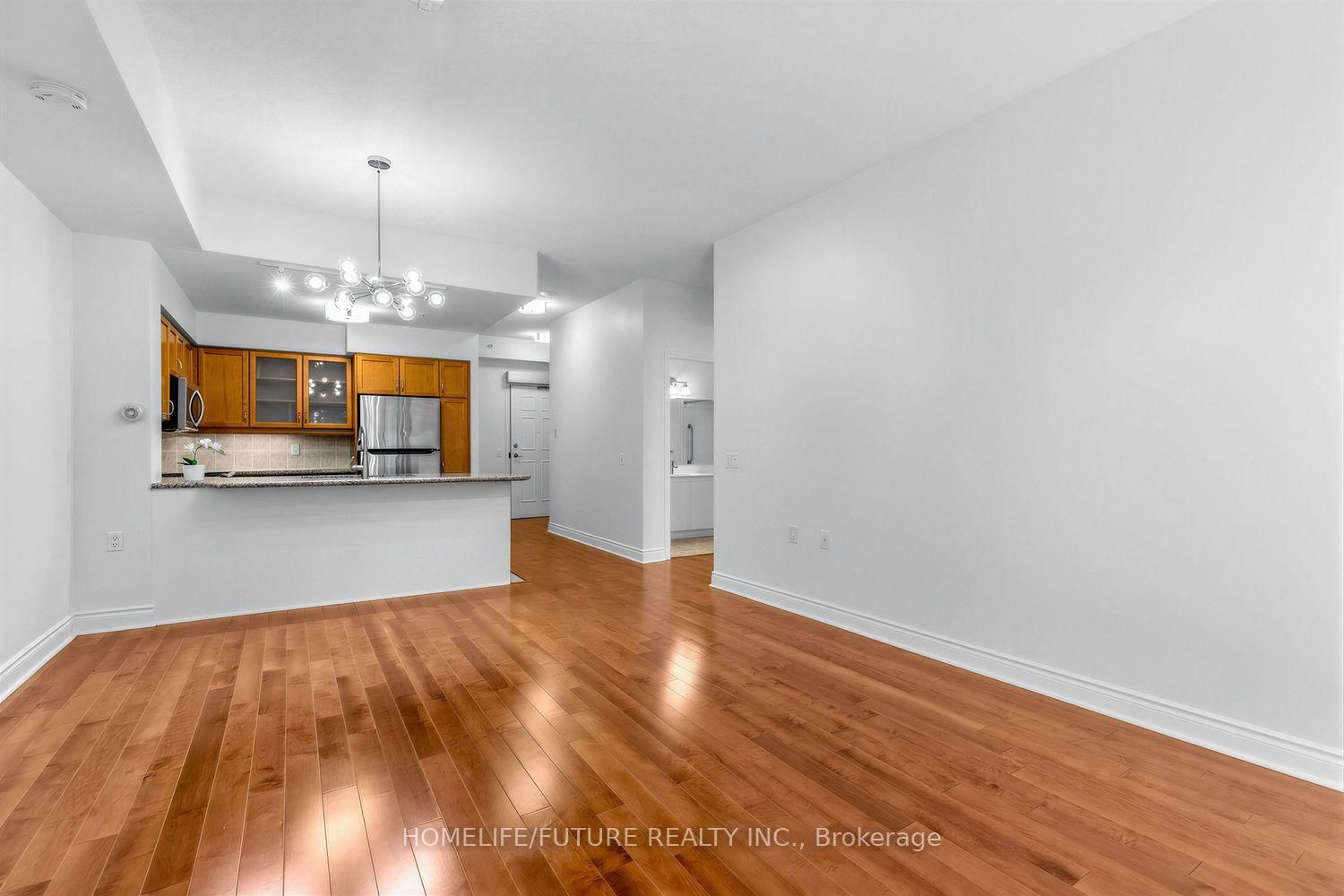 12 Rean Drive • #213 • Toronto, ON photo 6