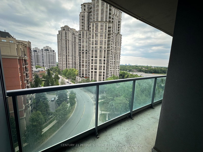 1012 - 30 Harrison Garden Boulevard