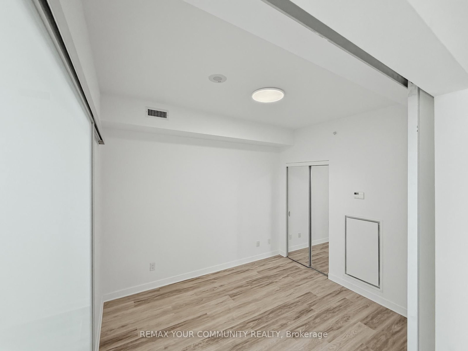 150 East Liberty Street • #618 • Toronto, ON photo 12