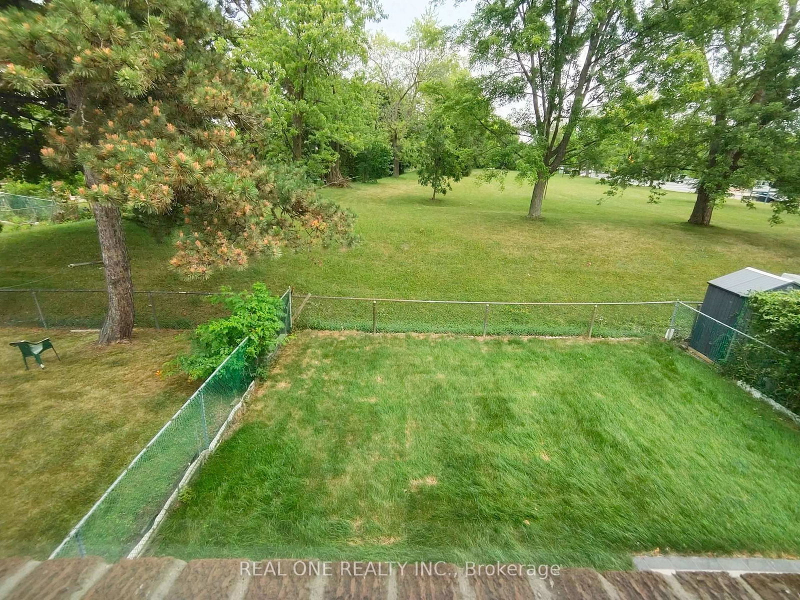 13 Mallaby Road • Toronto, ON photo 23