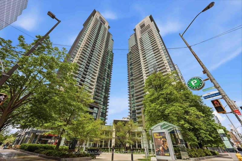 3212 - 5162 Yonge Street