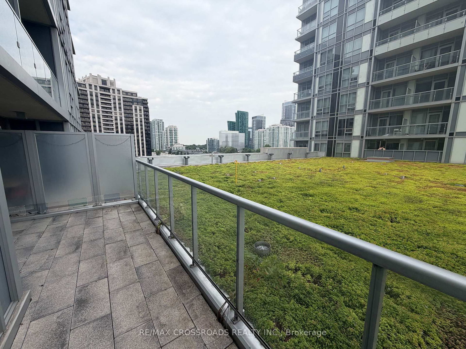 120 Harrison Garden Boulevard • #902 • Toronto, ON photo 9
