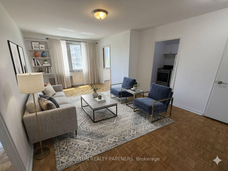 209 - 88 Wellesley Street E