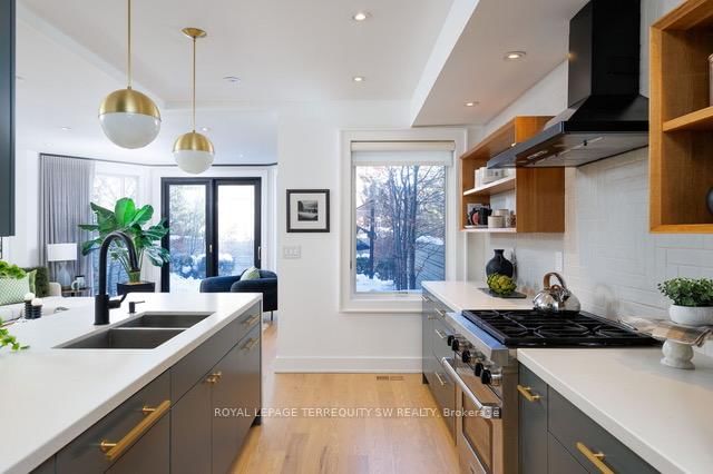 96 Summerhill Avenue • Toronto, ON photo 23
