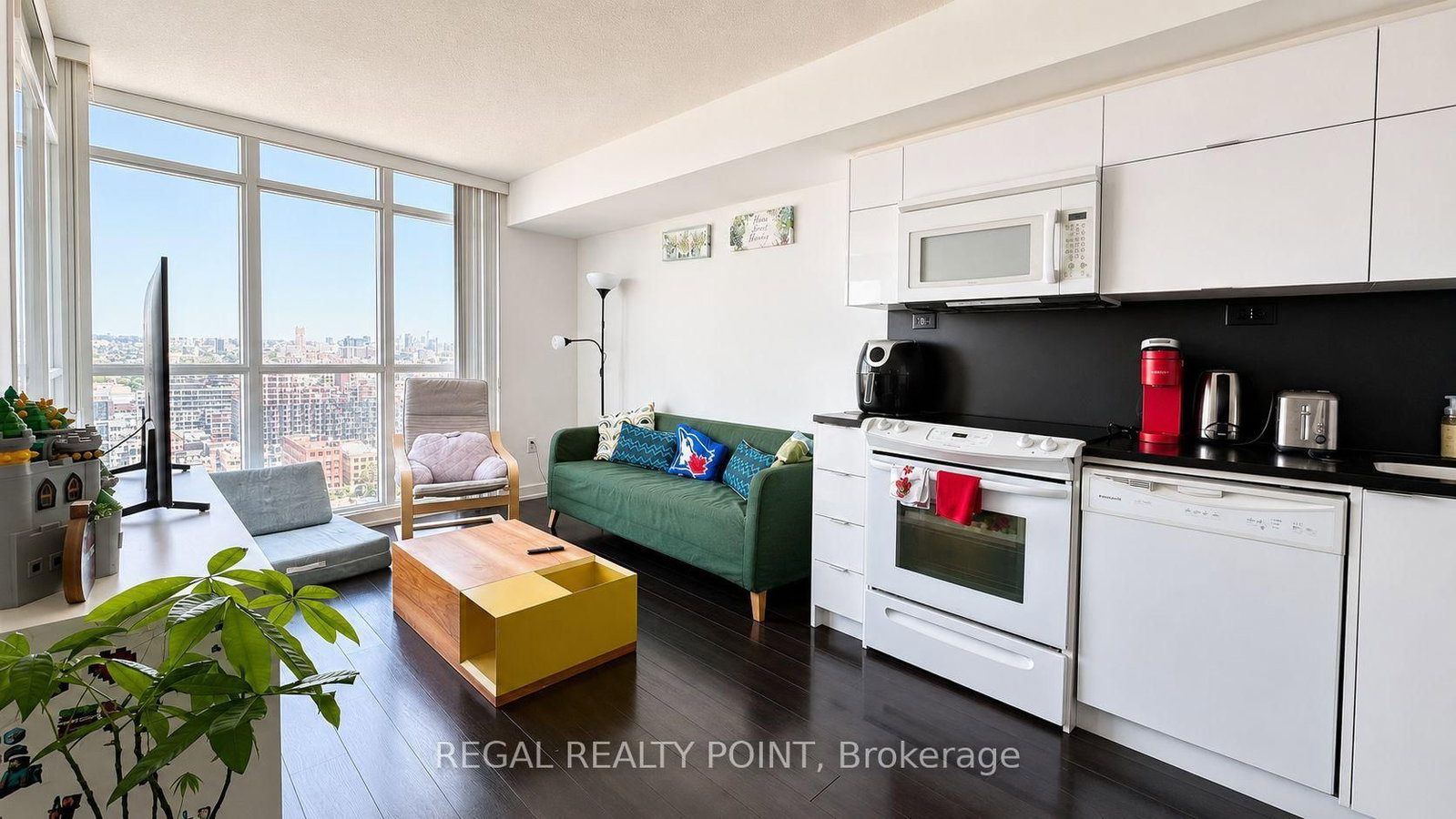Condo for lease at 3015-21 Iceboat Terrace, Toronto, Ontario, M5V 4A9 - Waterfront Communities C1 - MLS: C13622416