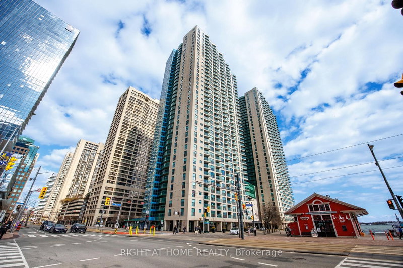 2306 - 77 Harbour Square