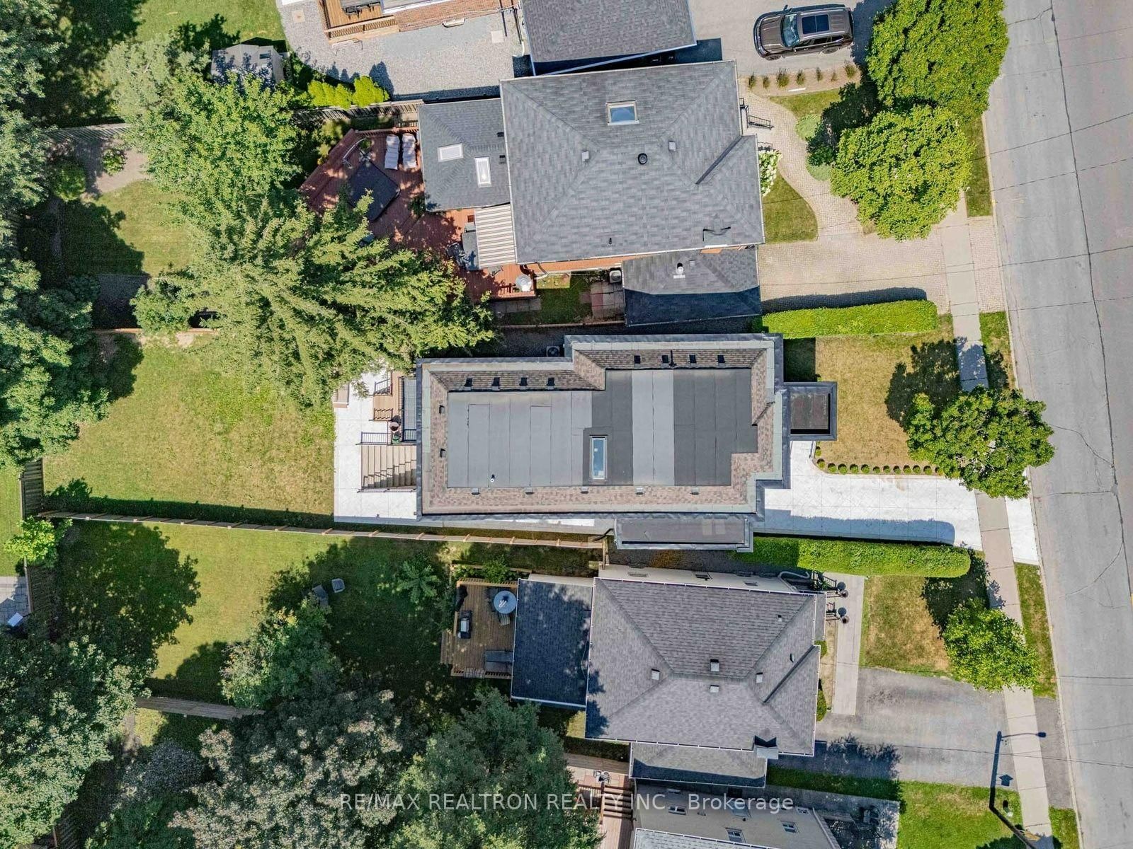Listing Image 46