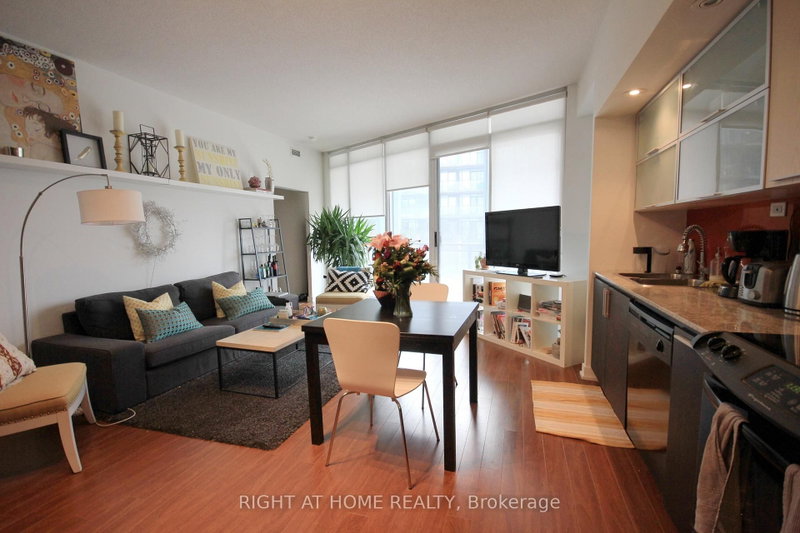310 - 25 Capreol Court