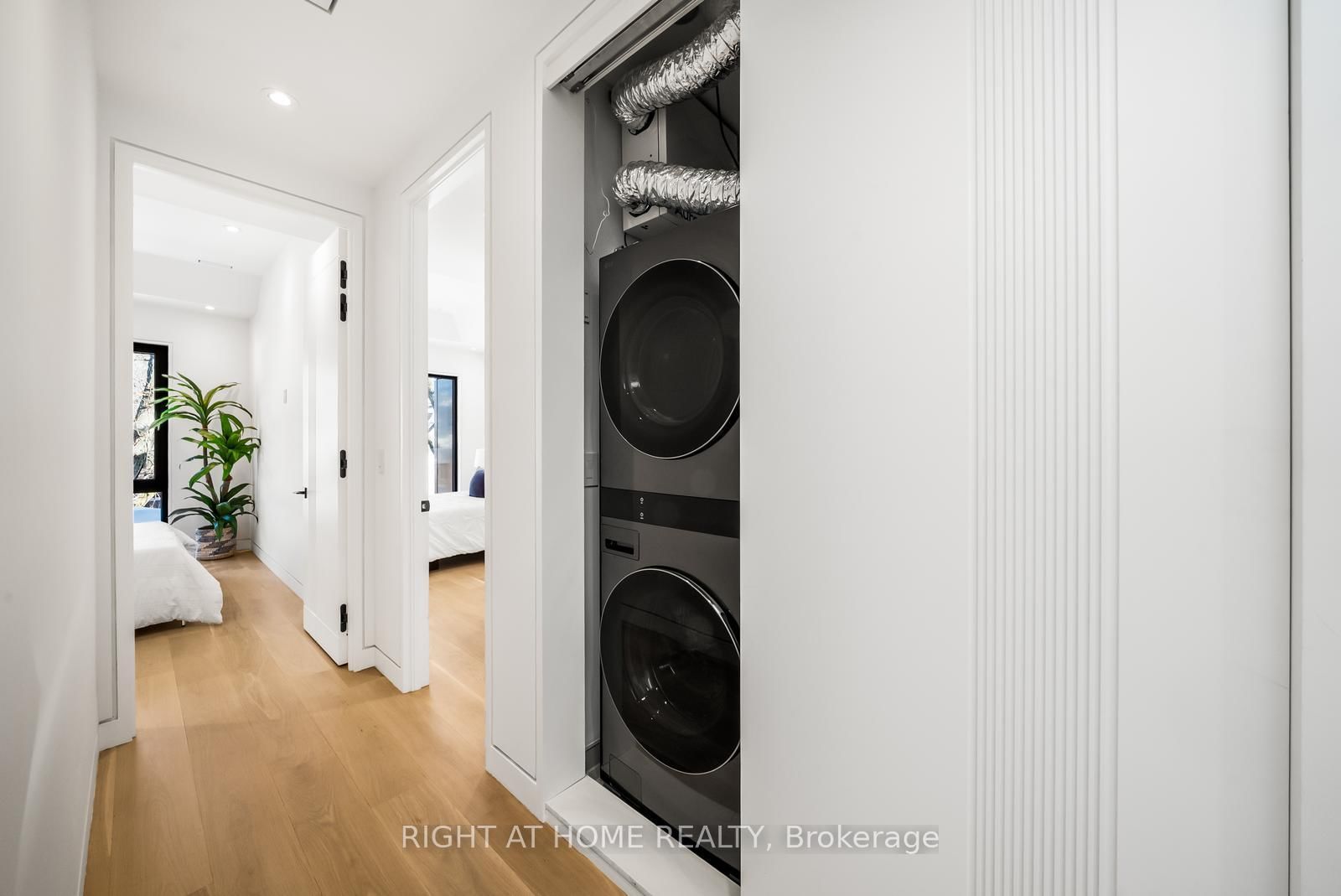 74B Rathnelly Avenue • Toronto, ON photo 31