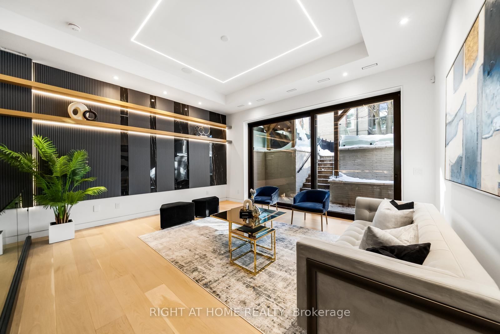 74B Rathnelly Avenue • Toronto, ON photo 39