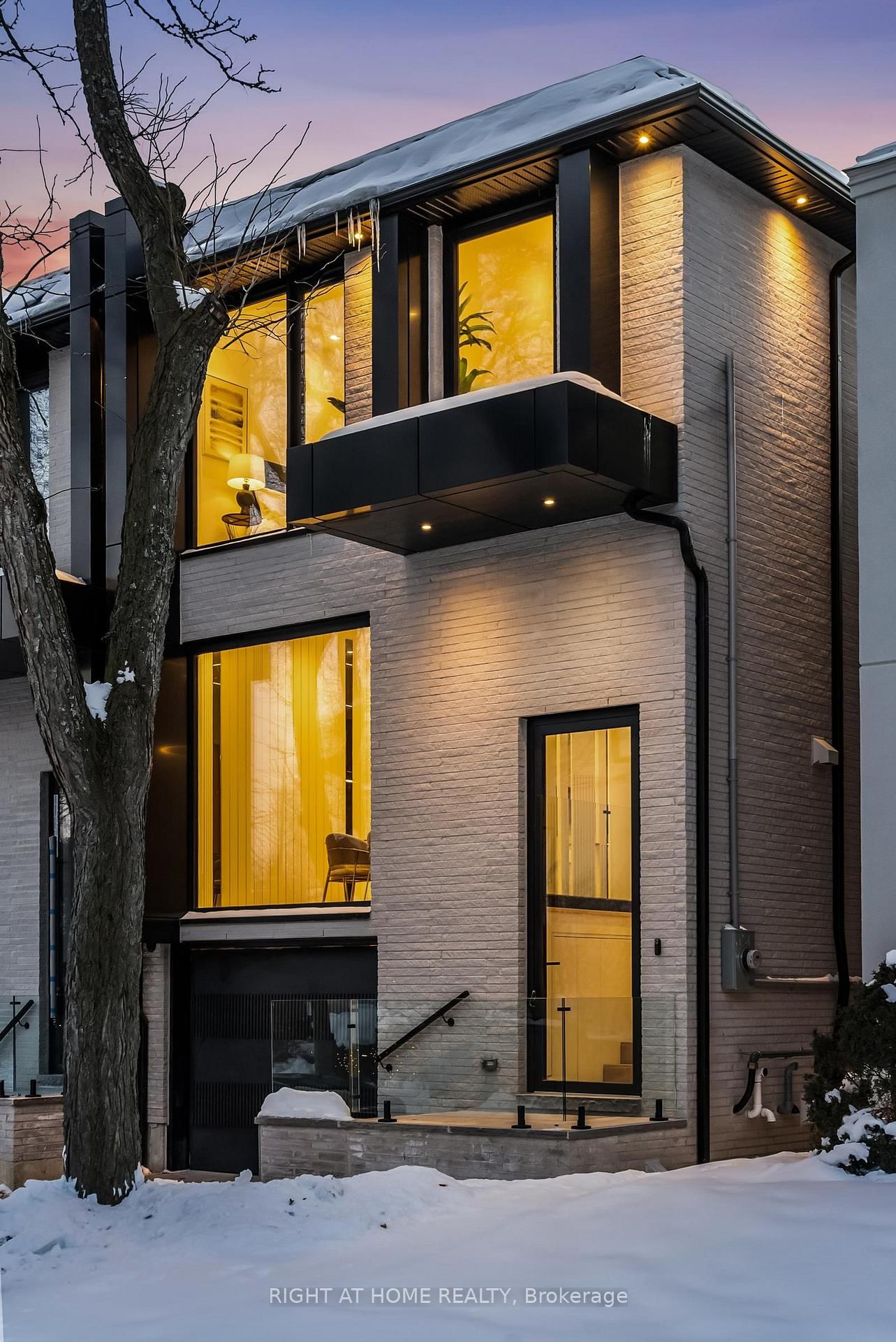 74B Rathnelly Avenue • Toronto, ON photo 49