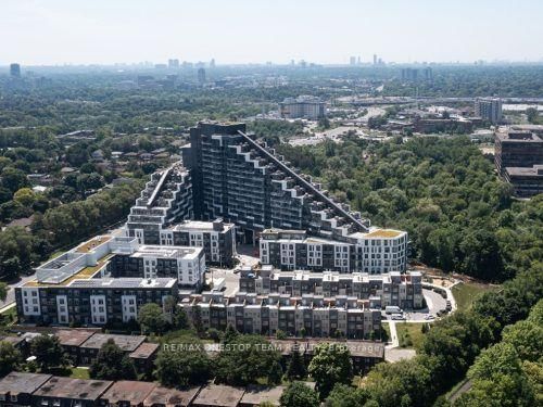 550 - 25 Adra Grado Way