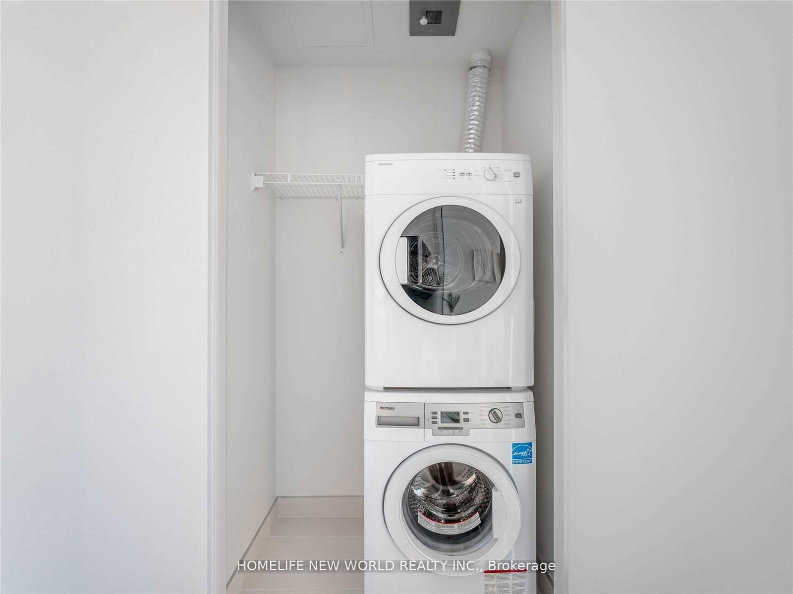 8 Hillsdale Avenue • #920 • Toronto, ON photo 17