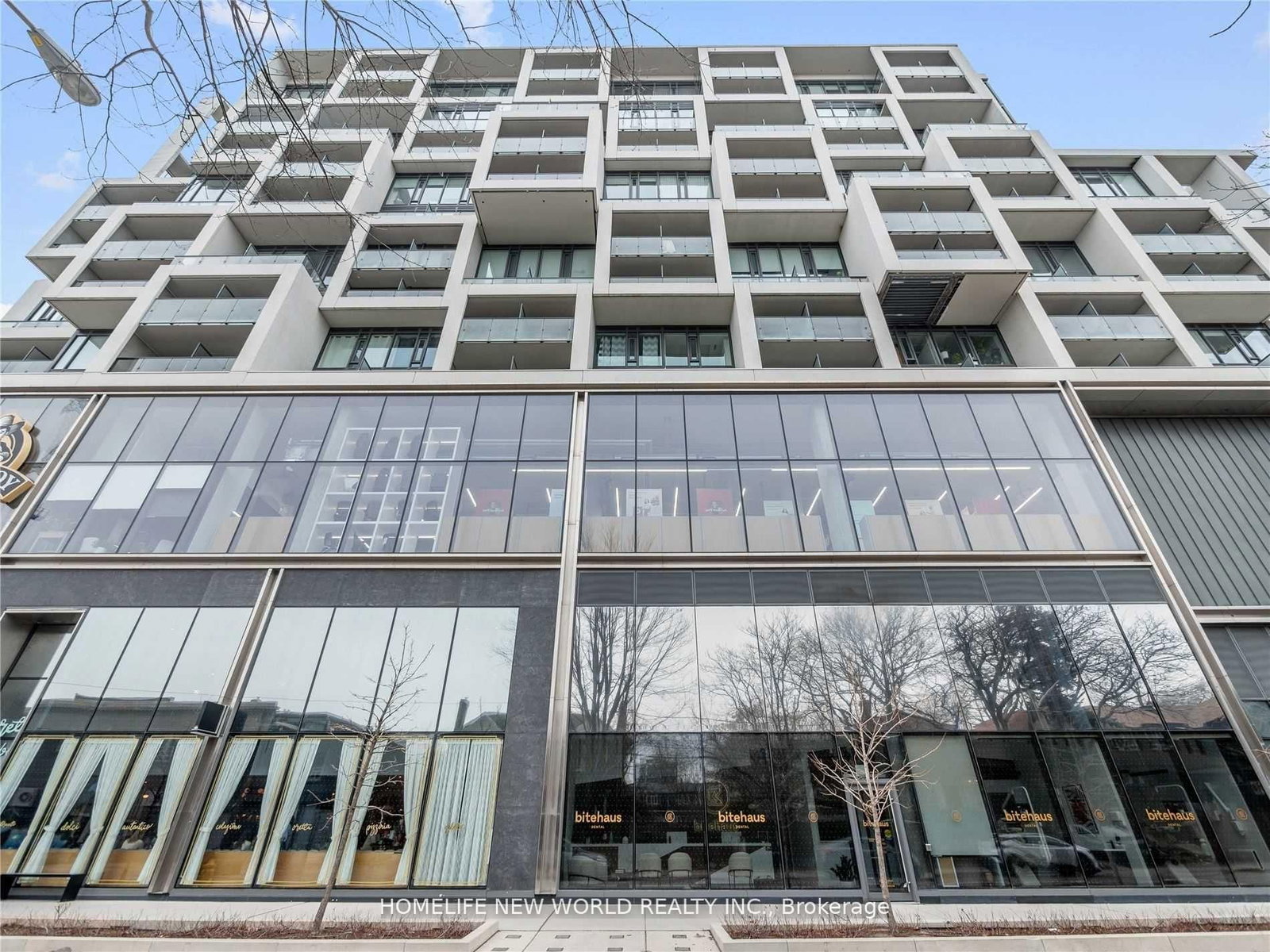 8 Hillsdale Avenue • #920 • Toronto, ON photo 2