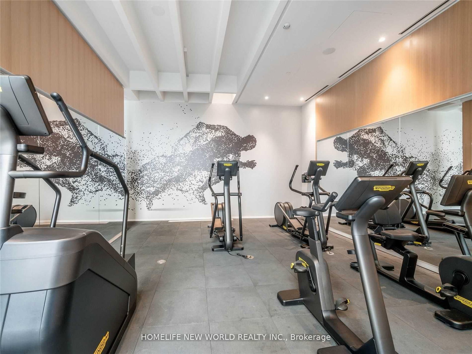 8 Hillsdale Avenue • #920 • Toronto, ON photo 30