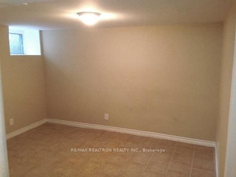 Lower - 58 Finch Avenue E, Toronto 4