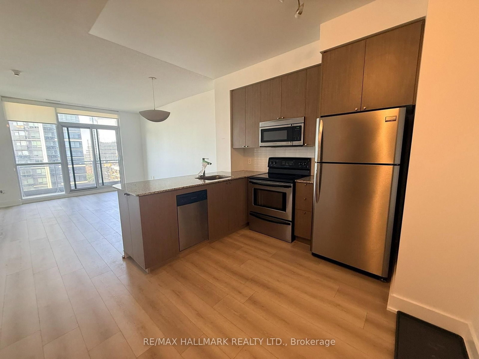 23 Sheppard Avenue E • #2011 • Toronto, ON photo 4