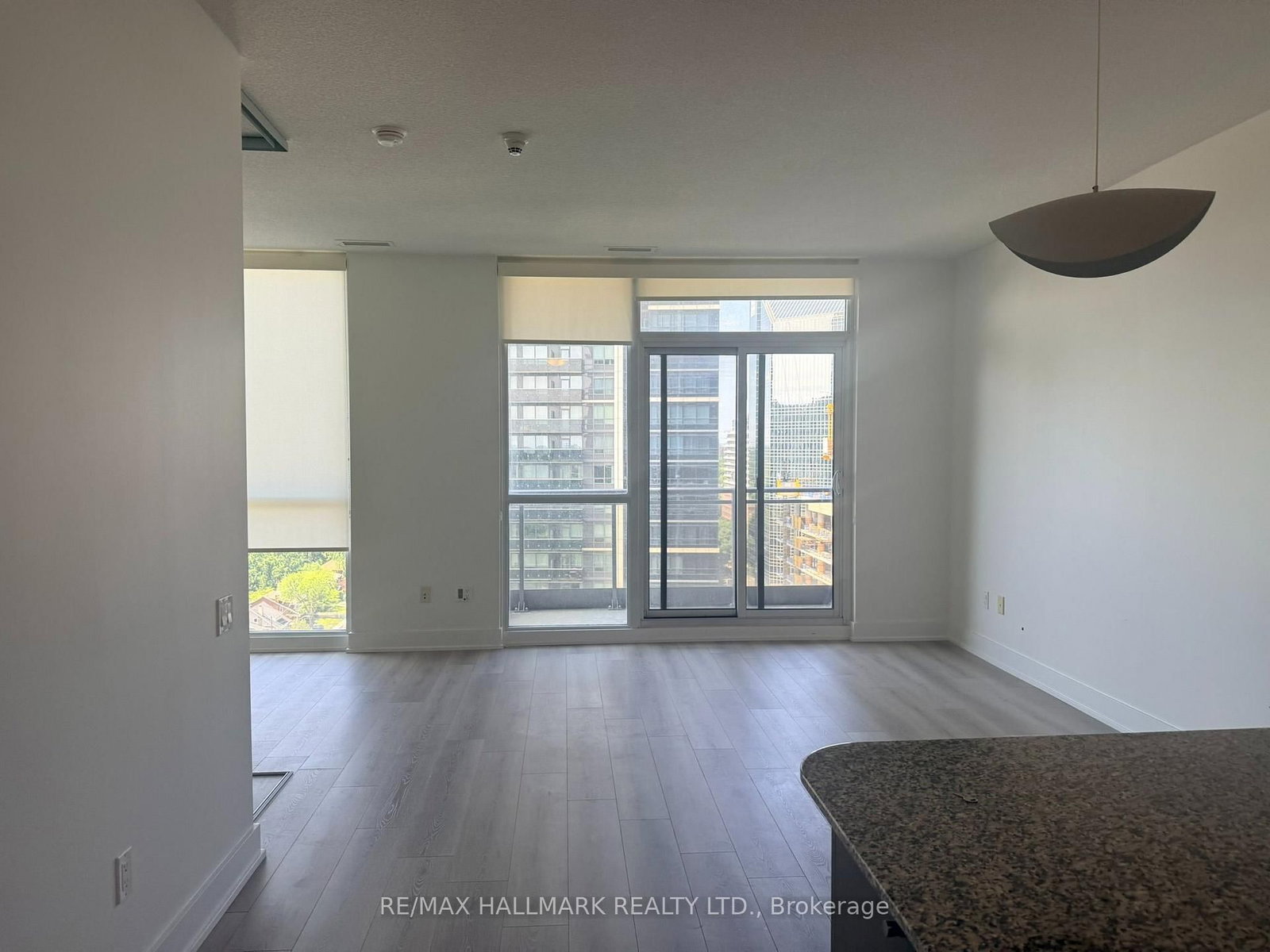 23 Sheppard Avenue E • #2011 • Toronto, ON photo 8