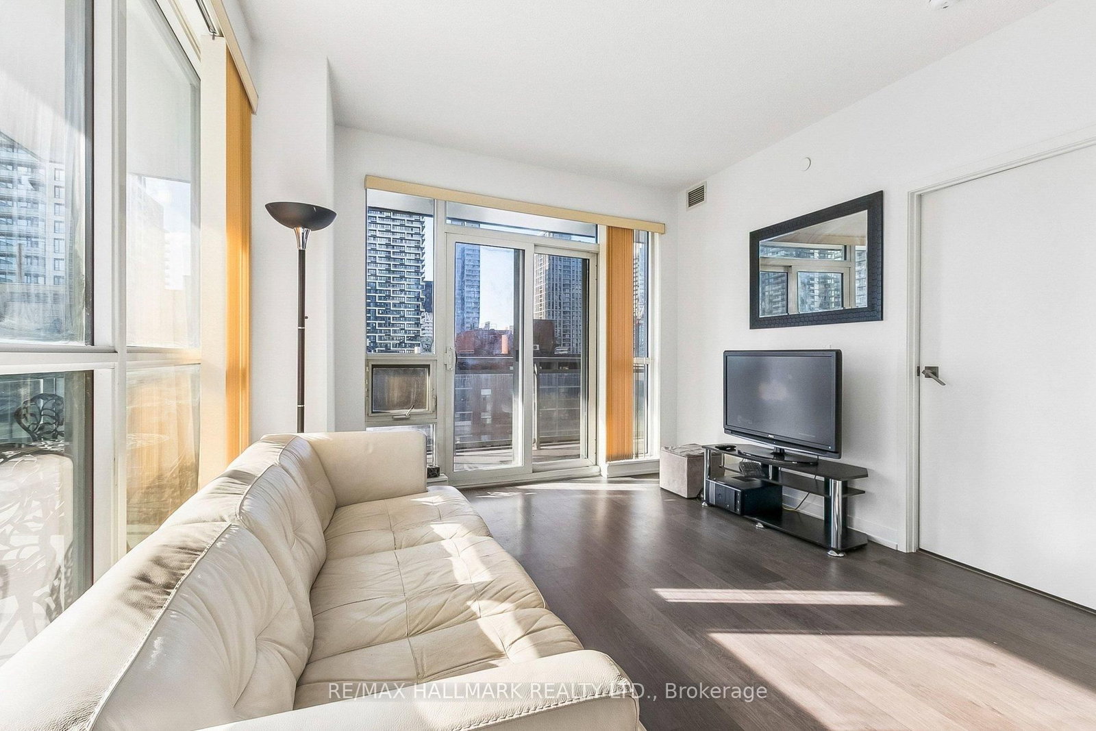 Condo for sale at 1212-98 Lillian Street, Toronto, Ontario, M4S 0A5 - Mount Pleasant West - MLS: C13627448