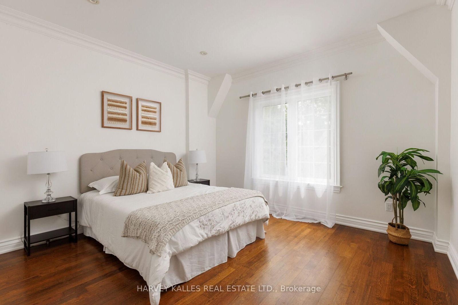 188 Florence Avenue • Toronto, ON photo 39