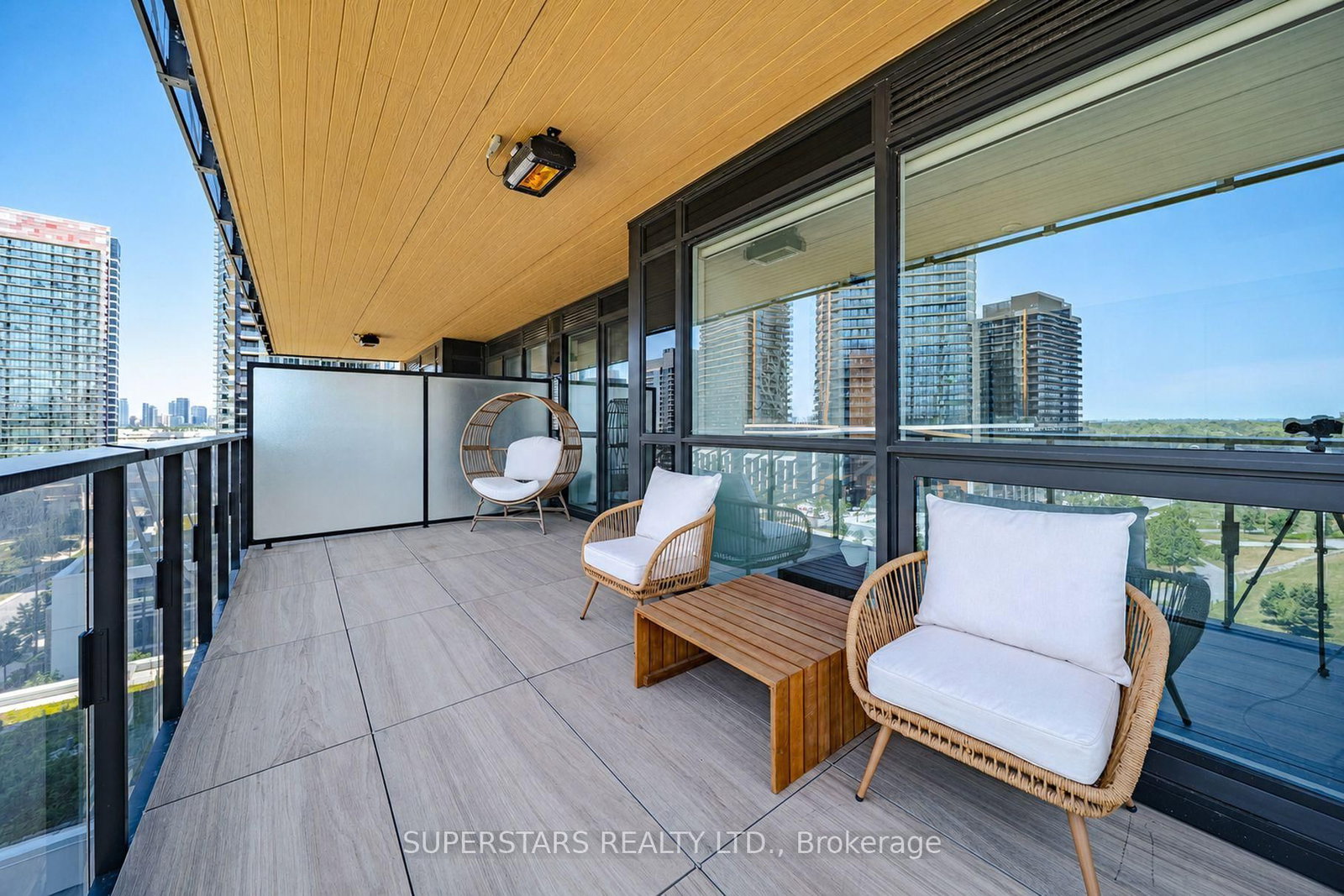 27 McMahon Drive • #810 • Toronto, ON photo 13