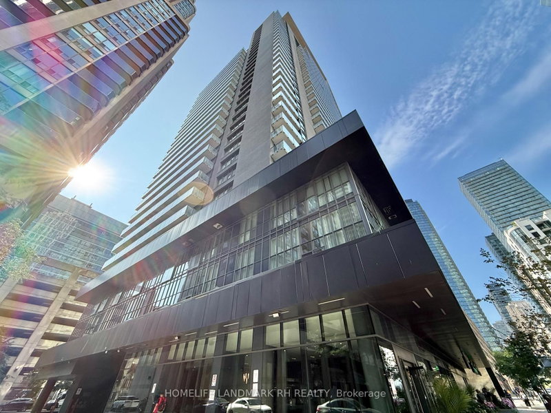 601 - 770 BAY Street