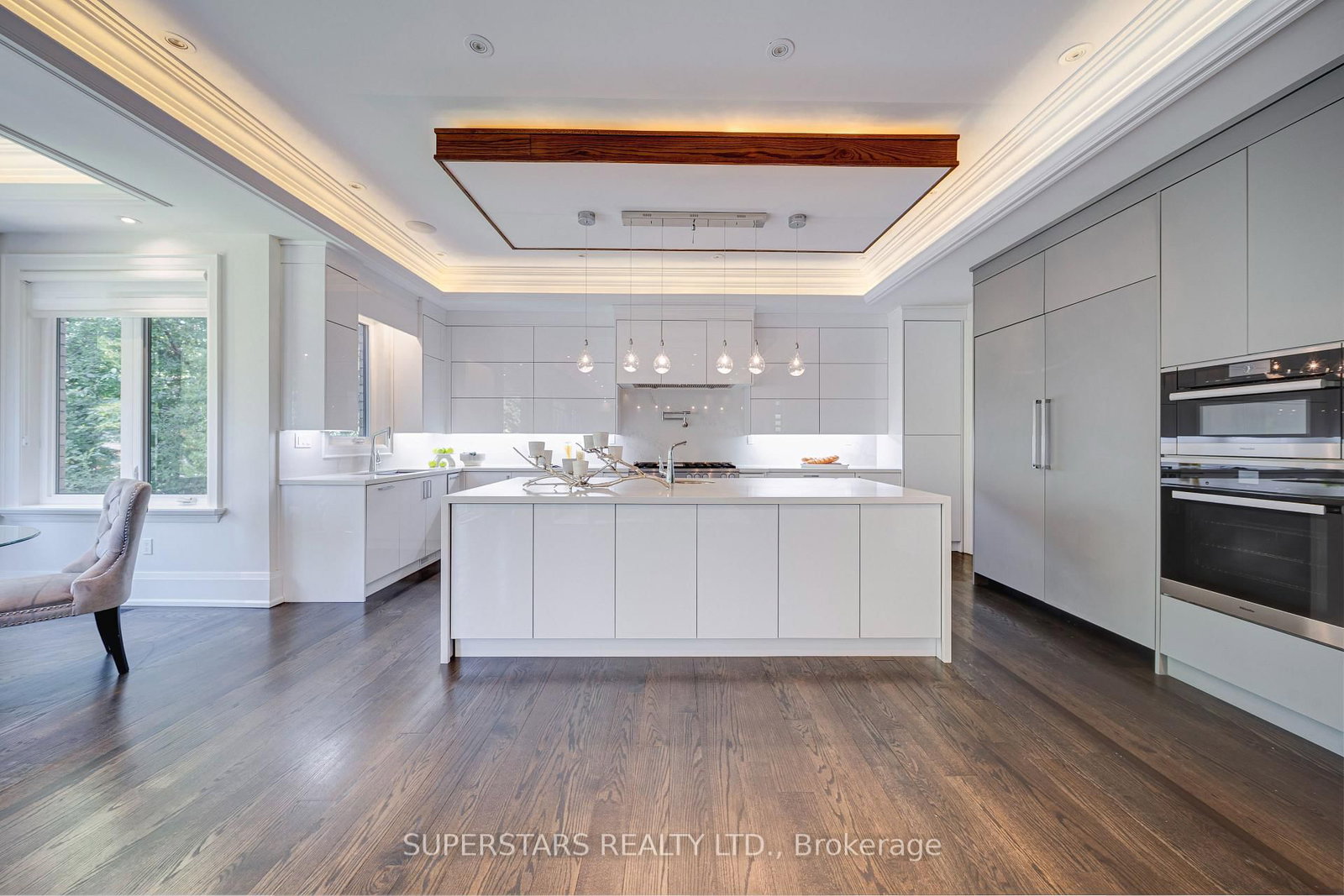 76 Bevdale Road • Toronto, ON photo 12