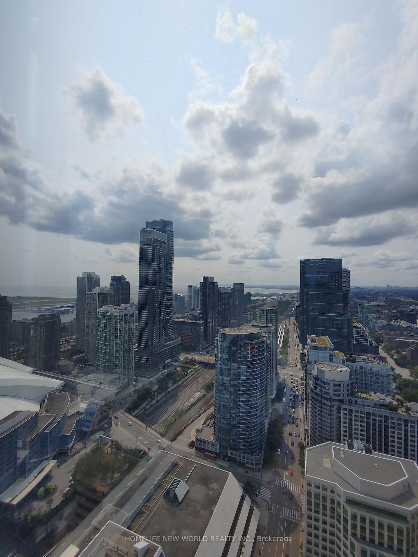 300 Front Street W • #4406 • Toronto, ON photo 6