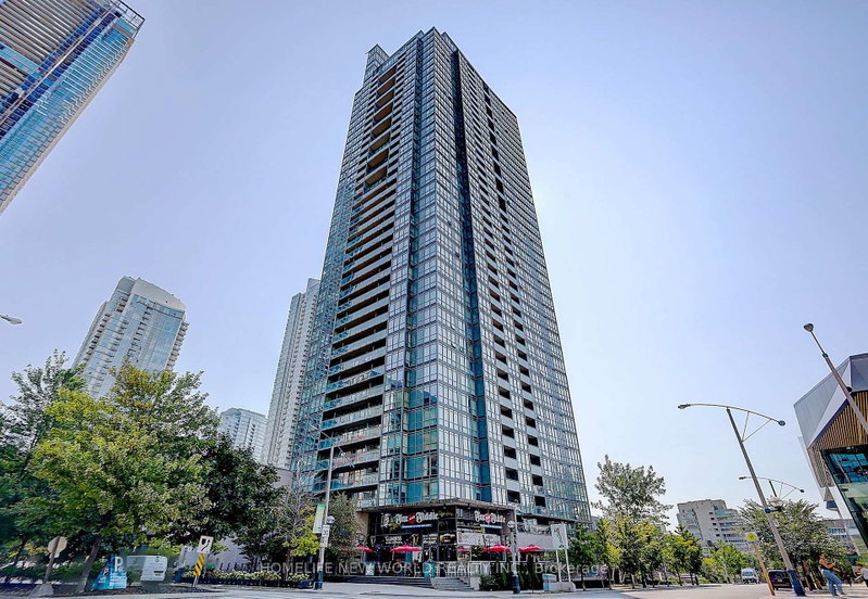 307 - 15 Fort York Boulevard