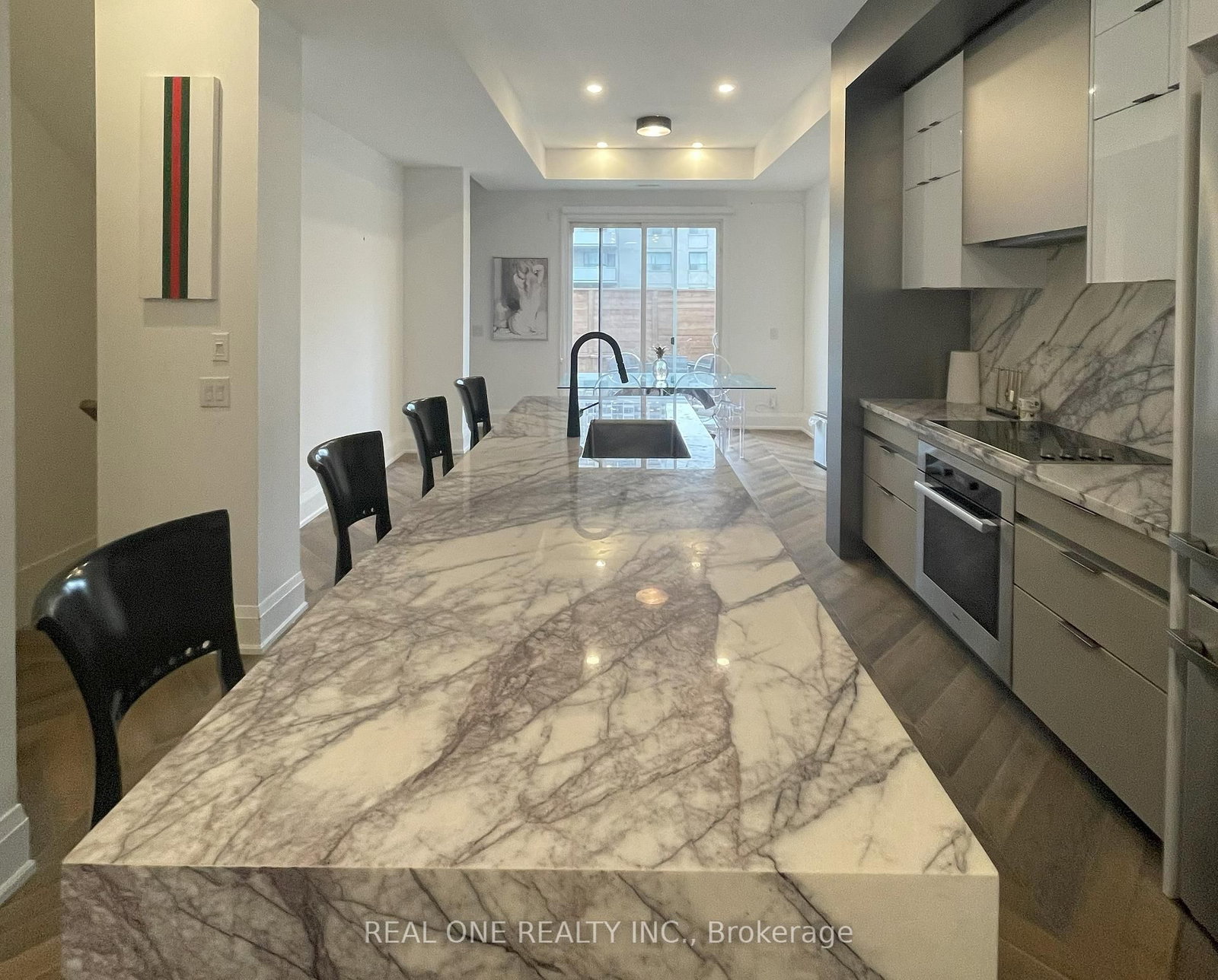 Unit 5 - 25 Dervock Crescent, Toronto 4