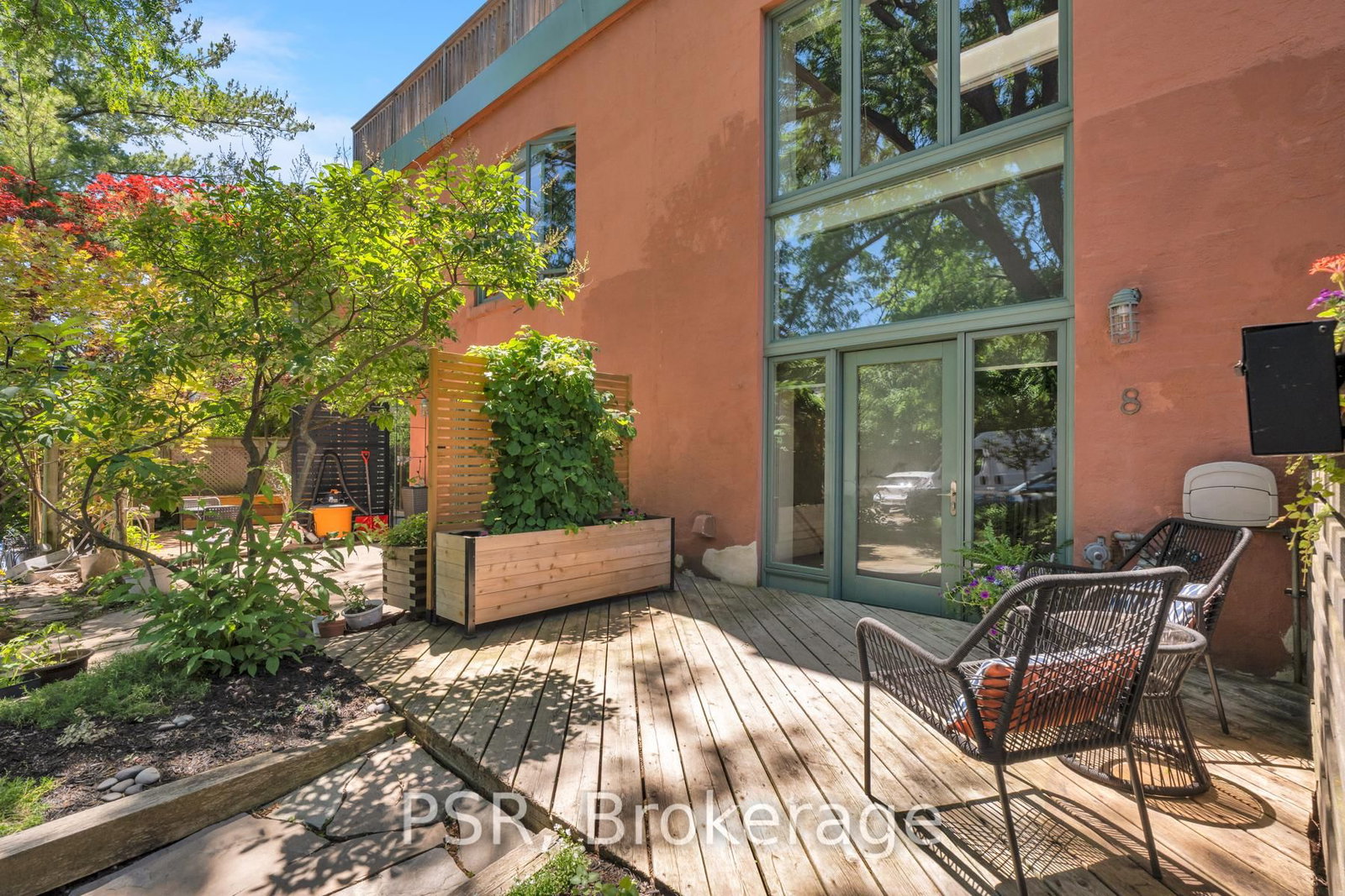 20 Brockton Avenue • #8 • Toronto, ON photo 39