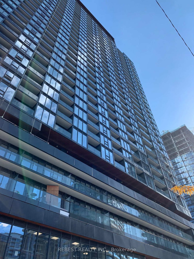 2810 - 19 Western Battery Road