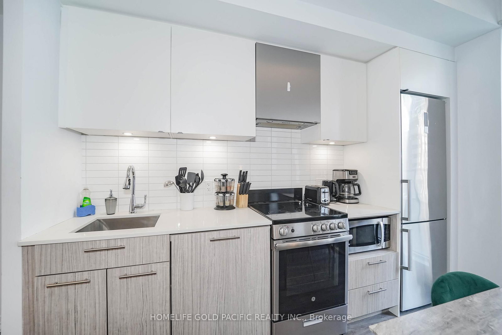 251 Jarvis Street • #925 • Toronto, ON photo 16