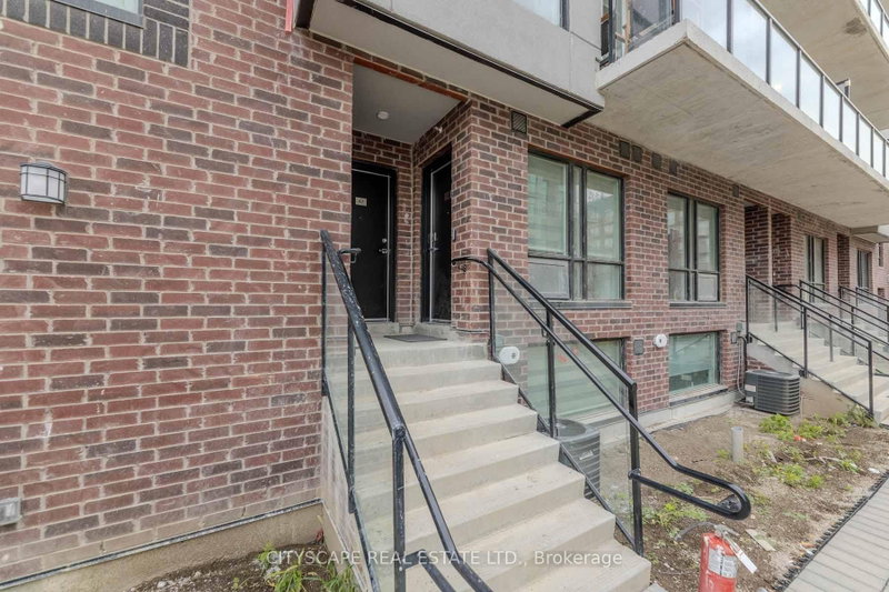46 - 871 Sheppard Avenue W