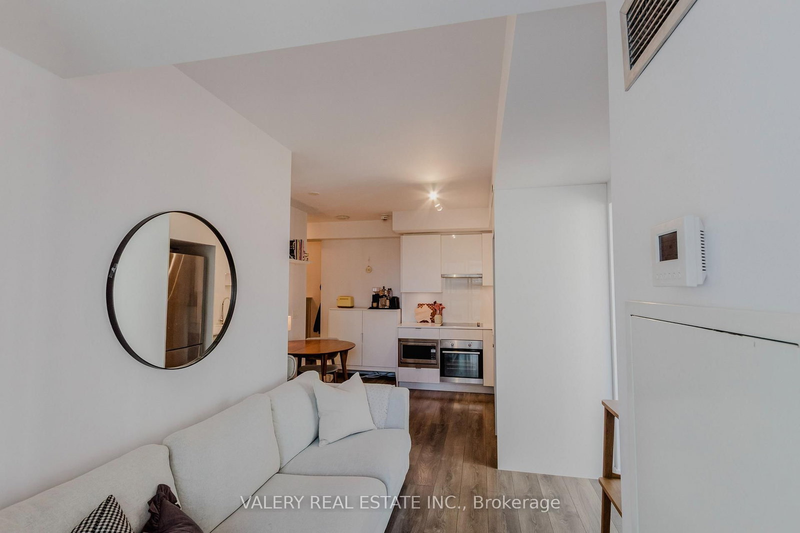712-195 Redpath Ave, Toronto, view 27