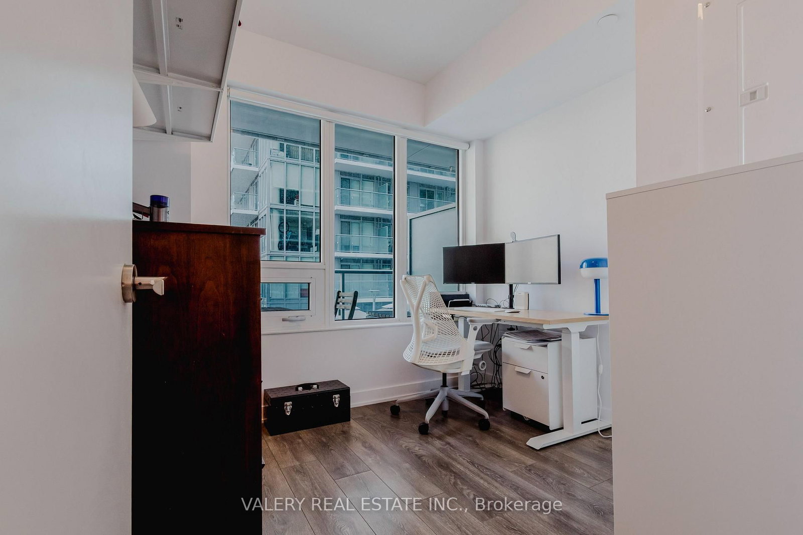 712-195 Redpath Ave, Toronto, view 6
