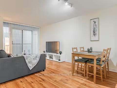 3703 - 30 Grand Trunk Crescent