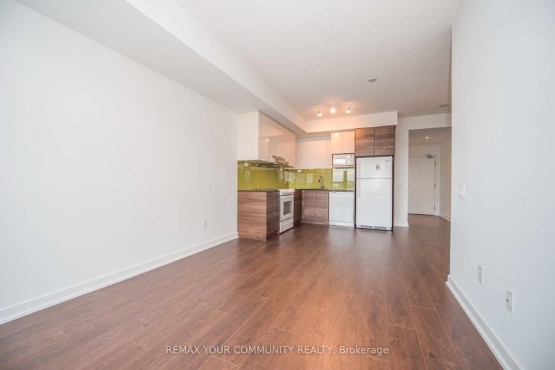 3003 - 121 McMahon Drive