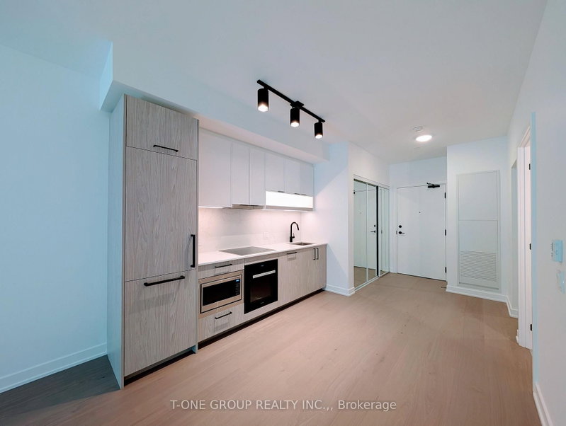 739 - 91 Montclair Avenue